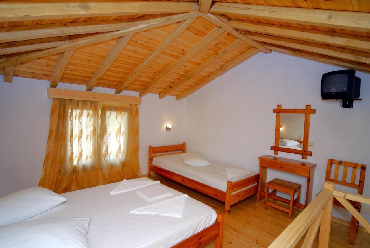 Aiolos House Скиатос Стая снимка